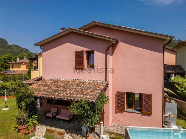 Casa in vendita a Unione dei comuni Media Valle del Serchio, Ponte A Serraglio
