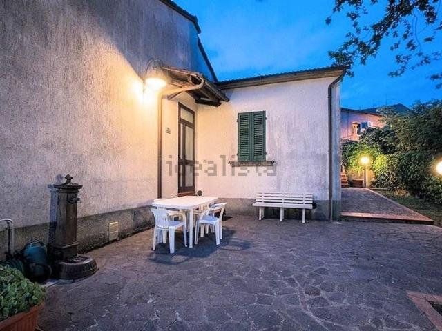 Casa in vendita a Roccastrada, Toscana