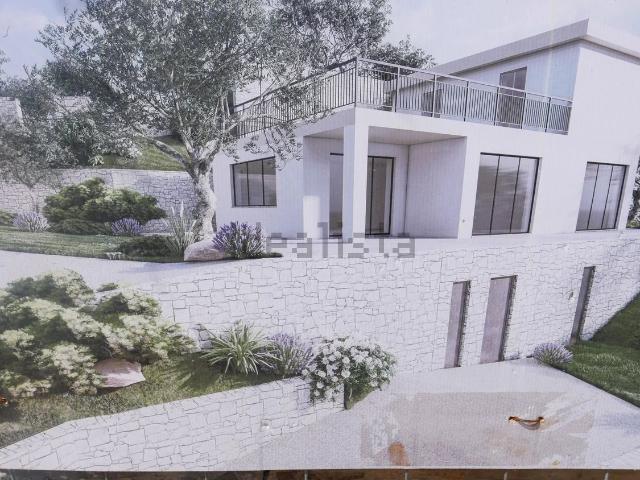 Casa in vendita a Sanremo, Provincia di Imperia