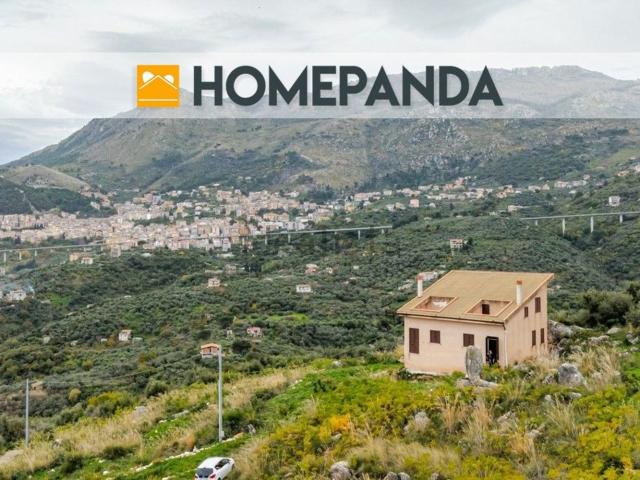 Casa in vendita a Aquino, Monreale