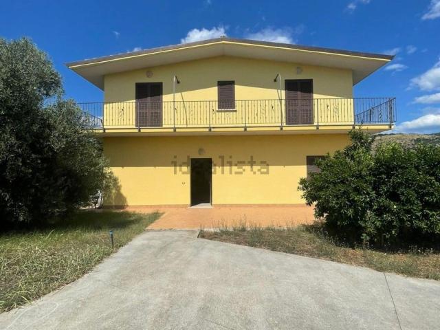 Casa in vendita a Sonnino, Lazio