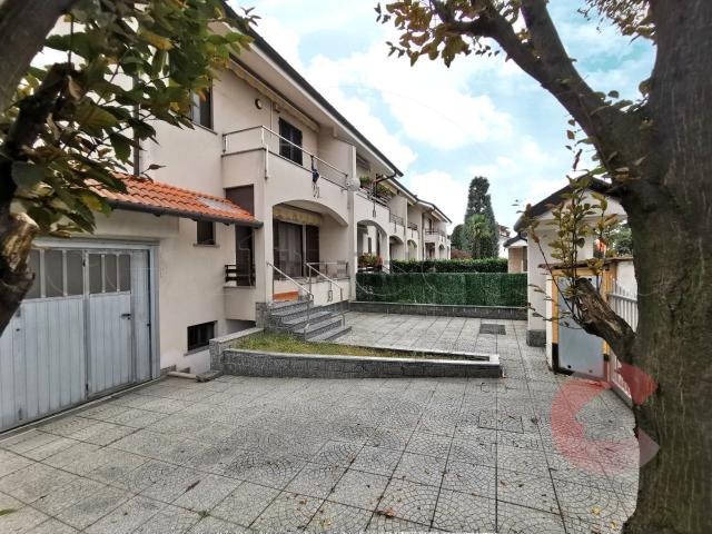 Casa in vendita a Cascina Monella, Casorezzo