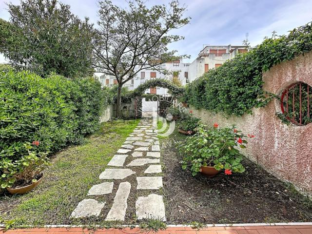 Casa in vendita a Roma Capitale, Lazio