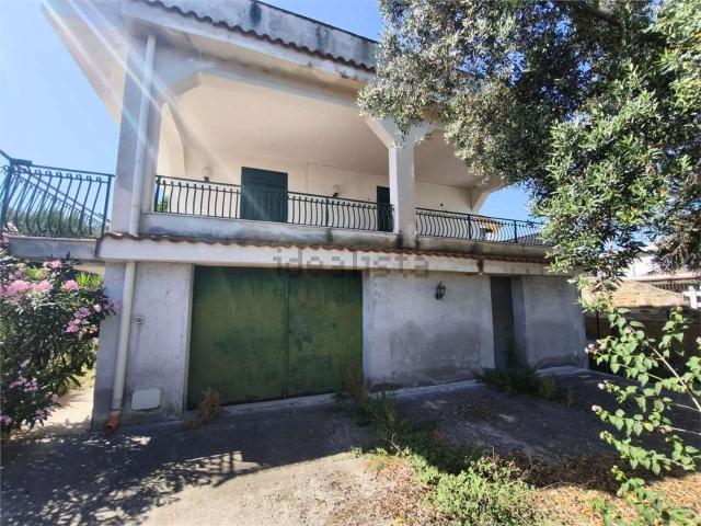 Casa in vendita a Carini, Sicilia