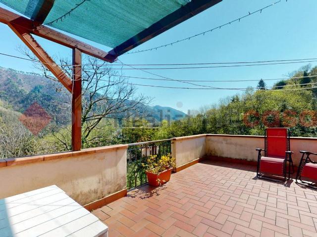 Casa in vendita a Botticino, Villa Basilica