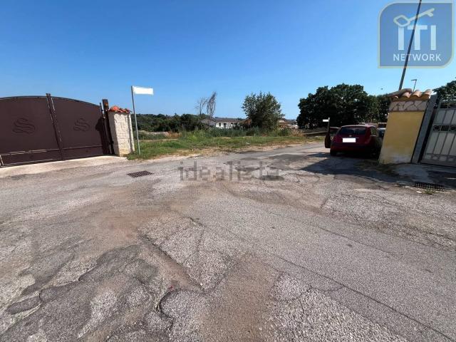 Casa in vendita a Campo Jemini, Pomezia