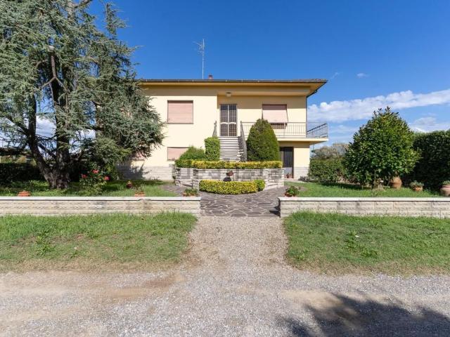 Casa in vendita a Brusciana, Empoli