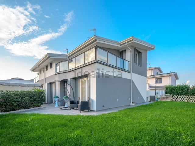Casa in vendita a Noceto, Reggio Emilia