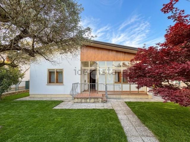 Casa in vendita a San Giacomo, Romano D'ezzelino