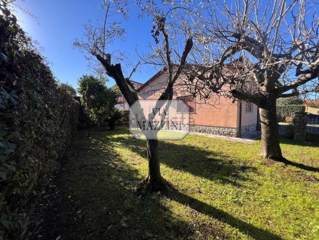Casa in vendita a Tonfano, Toscana
