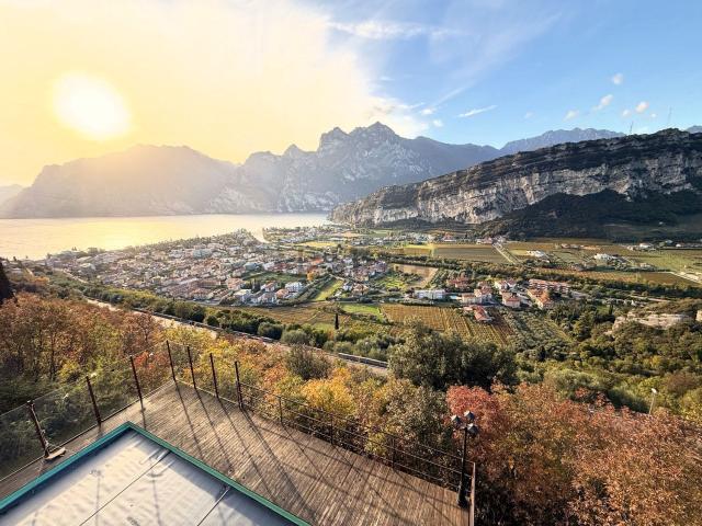 Casa in vendita a Comunità Alto Garda e Ledro, Nago