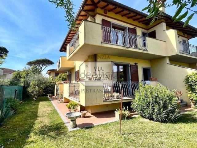 Casa in vendita a Tonfano, Toscana