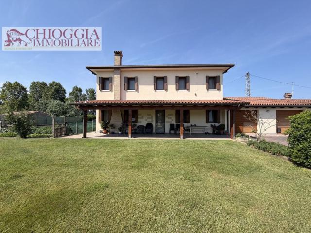 Casa in vendita a Chioggia, Veneto