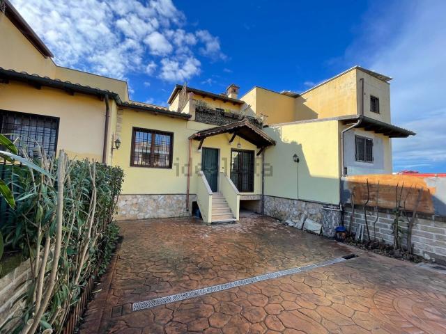 Casa in vendita a Roma Capitale, Lazio
