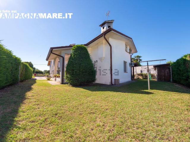 Casa in vendita a Unione Terre e Fiumi, Berra