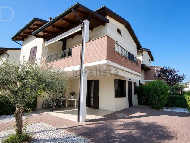 Casa in vendita a Ravenna, Reggio Emilia