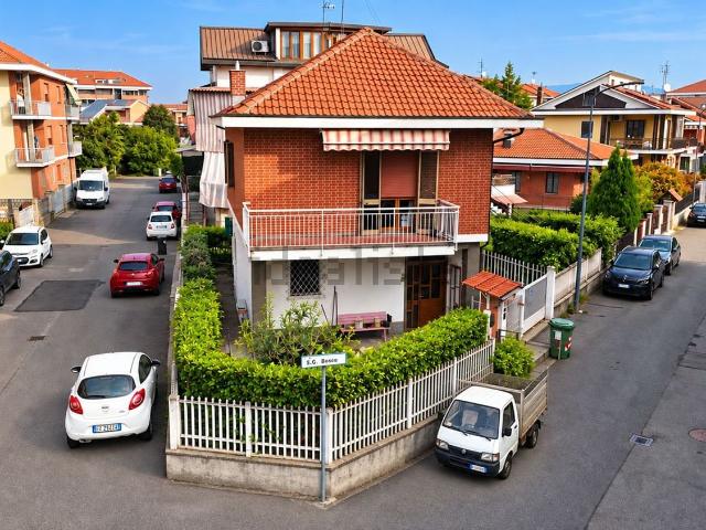 Casa in vendita a La Loggia, Torino