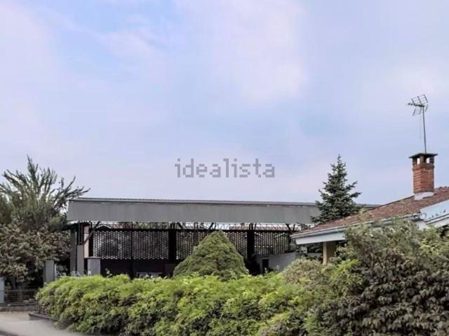 Casa in vendita a Pieve di Scalenghe, Scalenghe