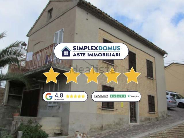 Casa in vendita a Marche, Fermo