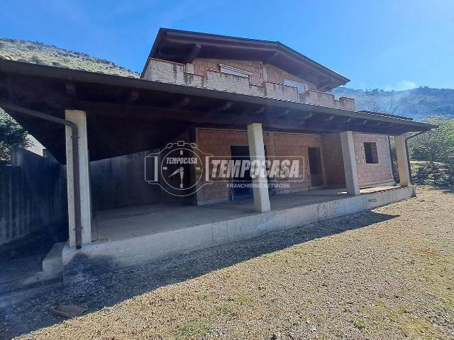 Casa in vendita a Sonnino, Lazio