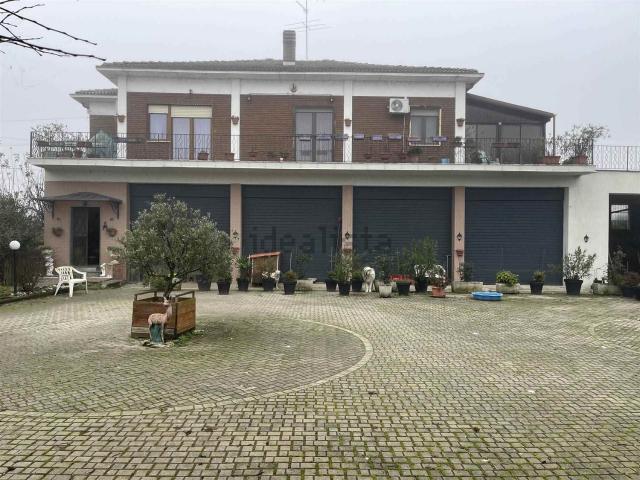 Casa in vendita a Piemonte, Vercelli