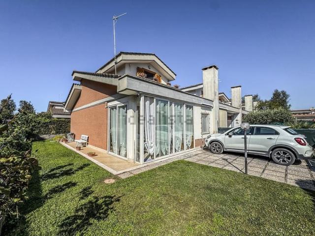 Casa in vendita a Colle Romito, Roma Capitale