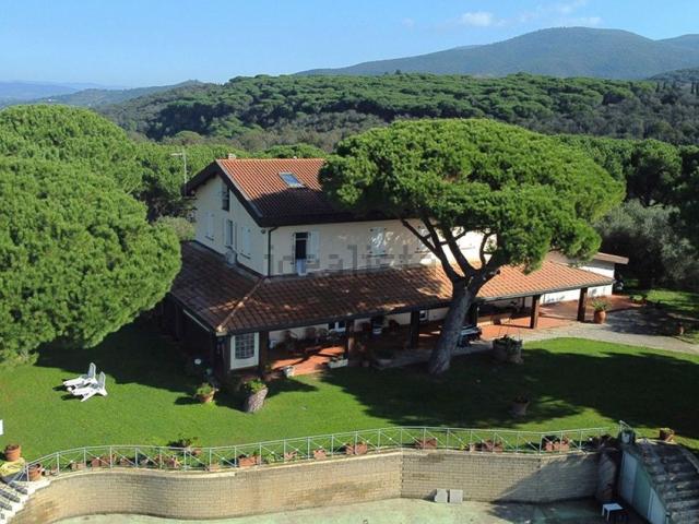 Casa in vendita a Puntone di Scarlino, Scarlino