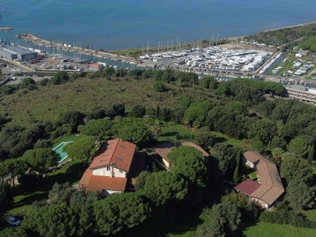 Casa in vendita a Puntone di Scarlino, Scarlino