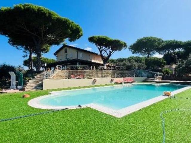 Casa in vendita a Puntone di Scarlino, Scarlino