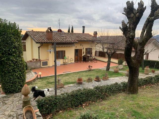 Casa in vendita a Unione dei Comuni Montani Amiata Grossetana, Santa Fiora