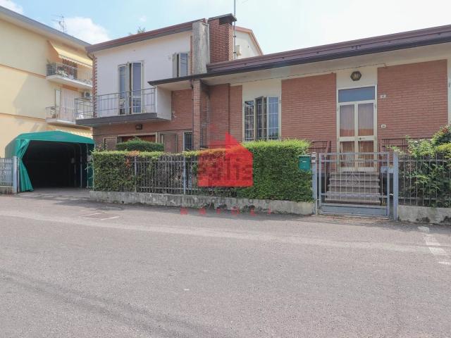 Casa in vendita a Poggio Rusco, Lombardia