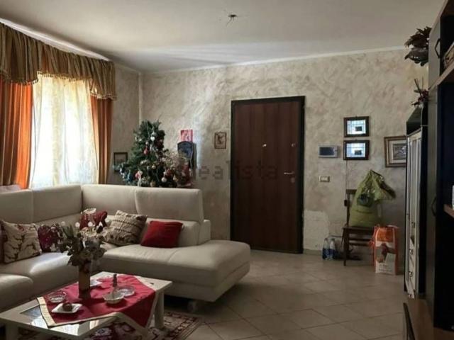 Casa in vendita a Carlentini, Sicilia