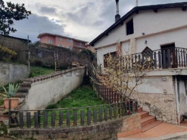 Casa in vendita a Alatri, Lazio
