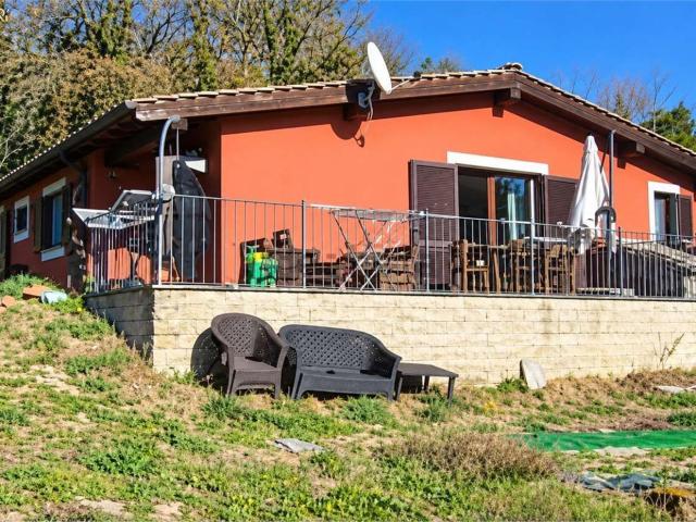 Casa in vendita a Pratoleva, Viterbo