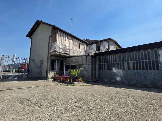 Casa in vendita a Piemonte, Asti