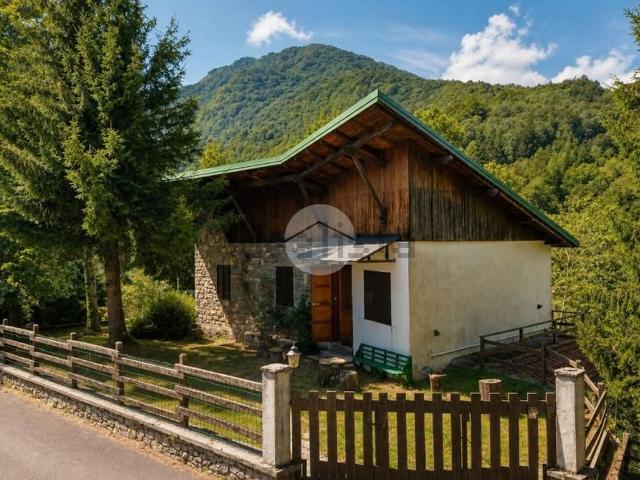 Casa in vendita a Briga Alta, Liguria