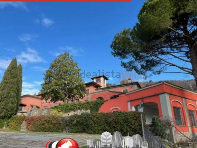 Casa in vendita a Montale Alto, Montale