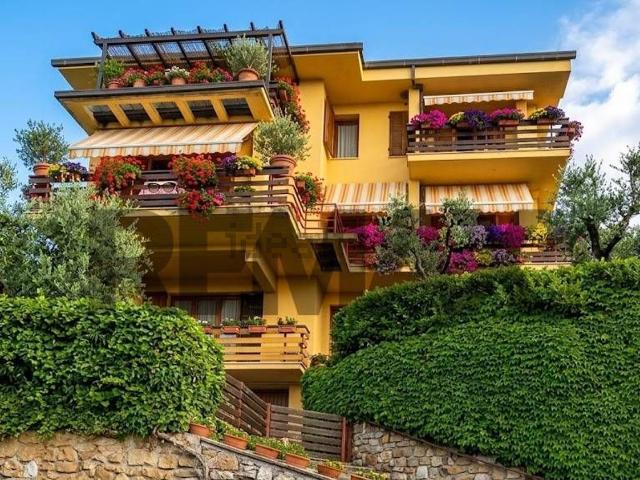 Casa in vendita a Grotta Parlanti, Montevettolini