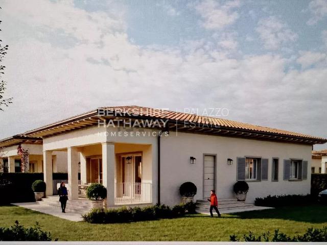 Casa in vendita a Tonfano, Toscana