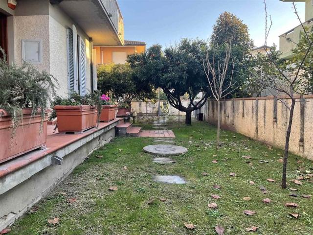 Casa in vendita a Viareggio, Toscana