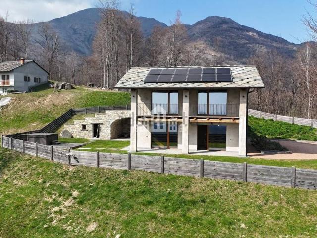 Casa in vendita a Valchiusa, Piemonte