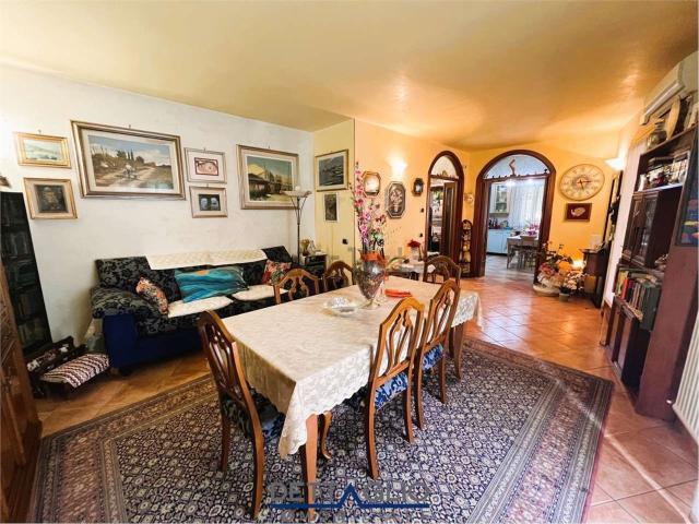 Casa in vendita a Mira, Veneto