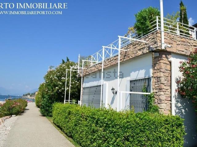 Casa in vendita a Brenzone sul Garda, Veneto