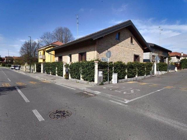 Casa in vendita a Zona Omogenea Milano Nord, Paderno Dugnano
