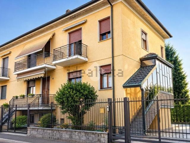 Casa in vendita a Boschetto, Desio
