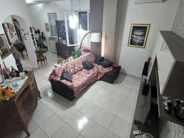 Casa in vendita a Vigevano, Lombardia