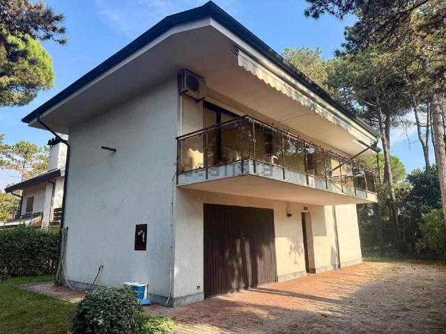 Casa in vendita a Lignano Pineta / Lignan Pinede, Lignano Sabbiadoro / Lignan