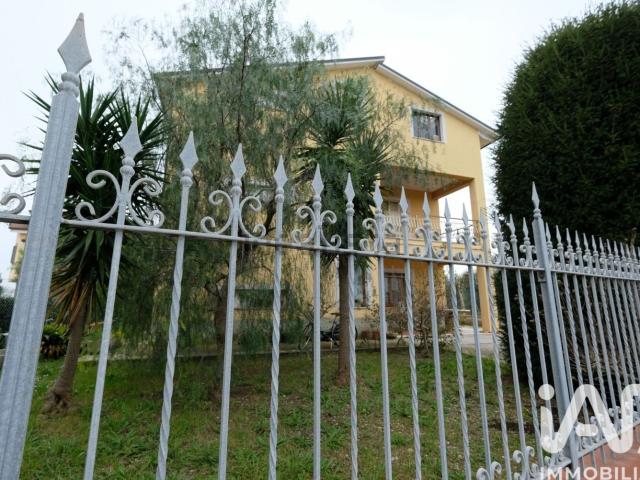 Casa in vendita a San Tommaso, Marche