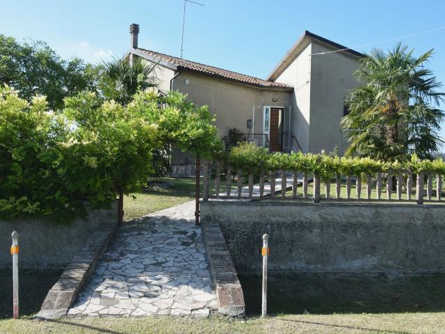 Casa in vendita a Unione Alto Ferrarese, Bondeno