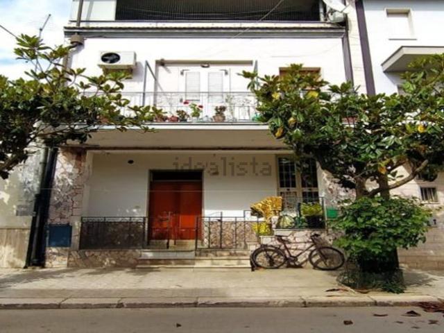 Casa in vendita a San Paolo di Civitate, Foggia
